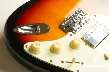 BST-2-RSM/R - 3 Tone Sunburst